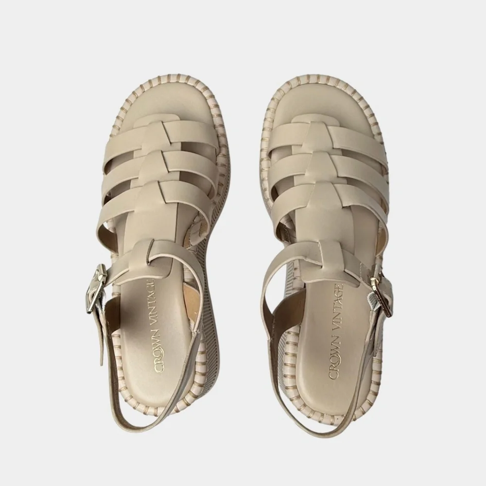 Crown Vintage Platform‎ Creme Summer Sandal Size 9.5M